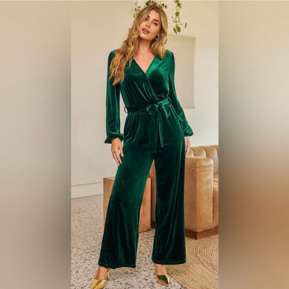 Cupshe Green Velvet Jumpsuit